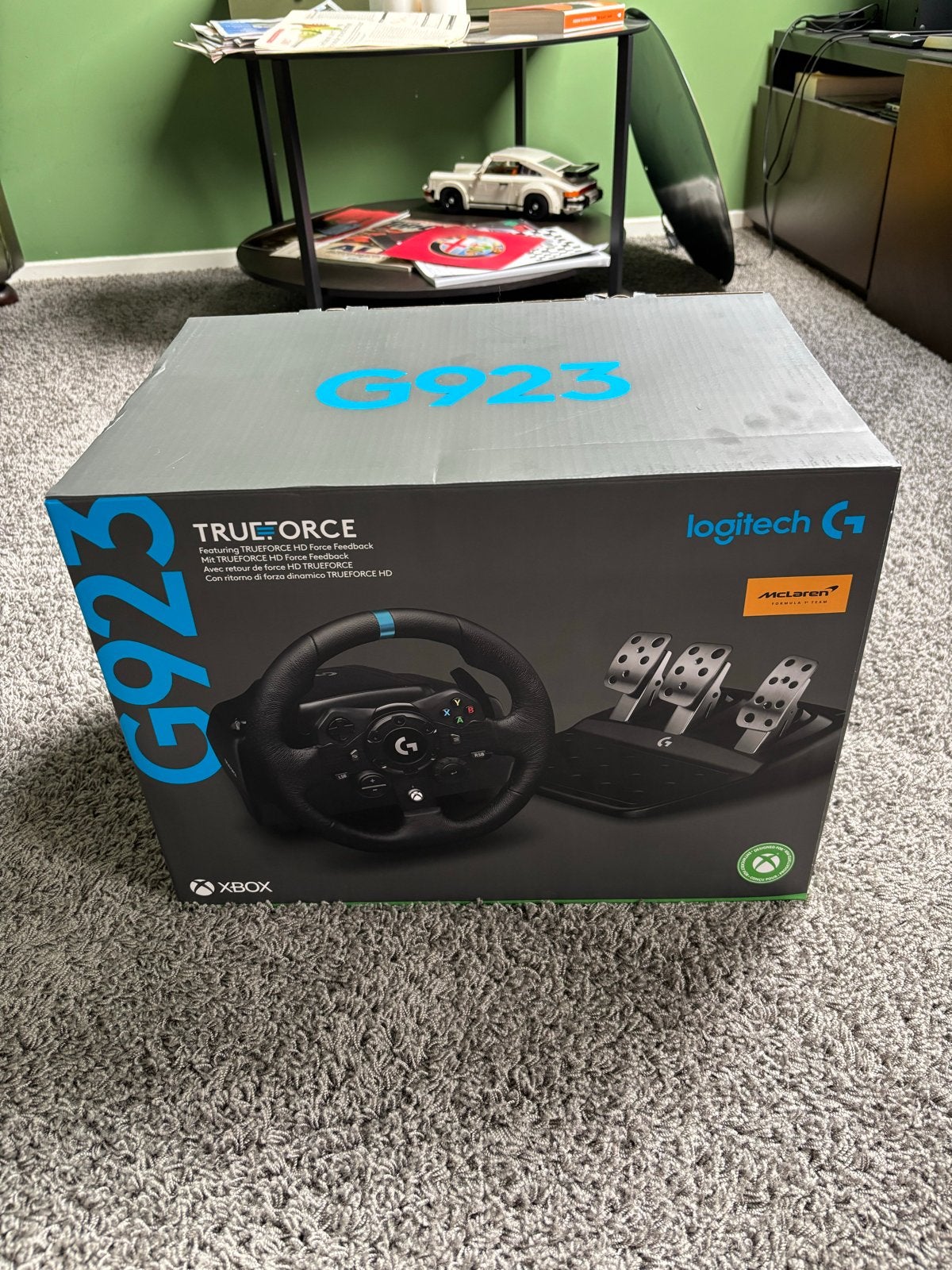 Logitech G923 Race Stuur met Pedalen voor Xbox - Nieuwstaat, Ophalen of Verzenden, Zo goed als nieuw, Stuurtje of Sportattribuut