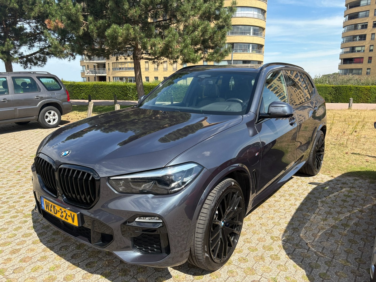 BMW X5 Xdrive45e M-sport met 100.K km onderhoud en tassenset, Auto's, 2410 kg, Vierwielaandrijving, 71 km/l, 2998 cc