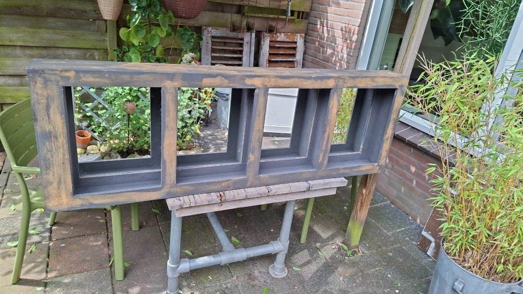 Stellingkastje met spiegels, Ophalen, Gebruikt