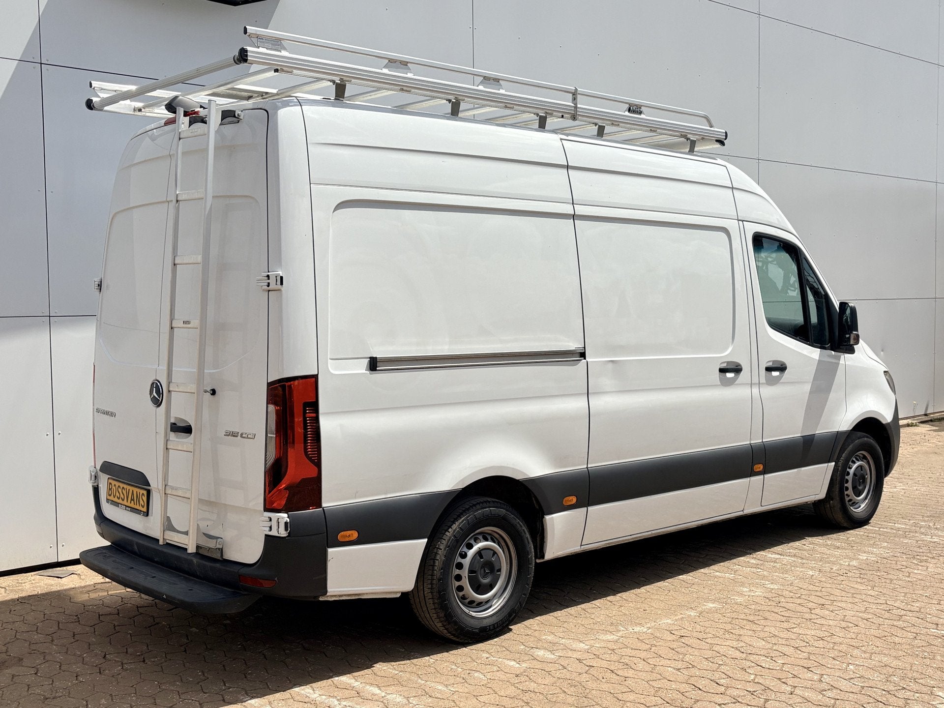 Mercedes-Benz Sprinter 315 1.9 CDI L2H2 Imperiaal LED Climat, Gebruikt, Zwart, 4 cilinders, Wit