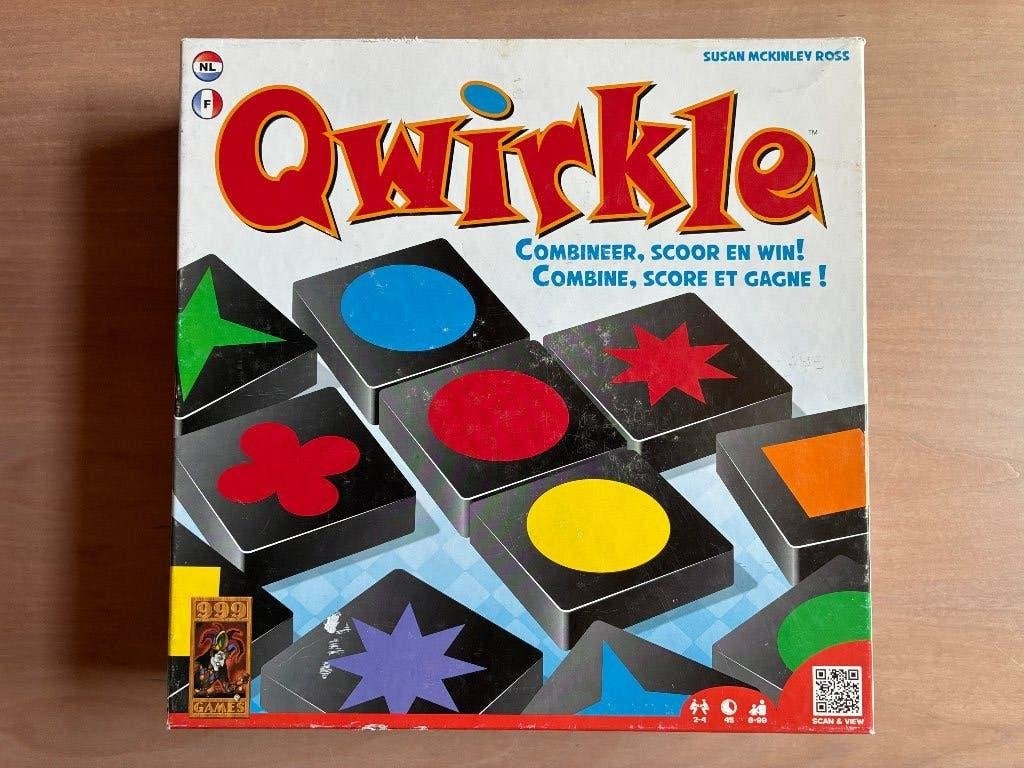 999 Games - Qwirkle (voor 2-4 spelers, 8+jaar) zgan, Een of twee spelers, Ophalen of Verzenden, Zo goed als nieuw, 999Games