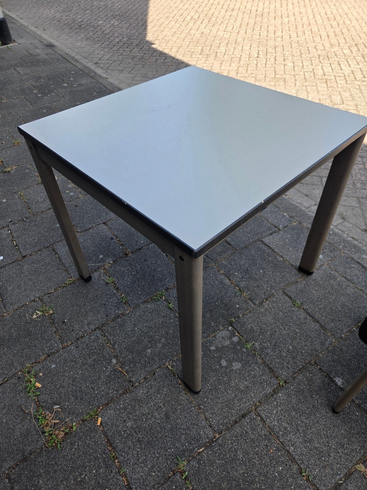 Kantinetafels en stoelen voor vereniging, Gebruikt, Vierkant, 50 tot 100 cm, Ophalen