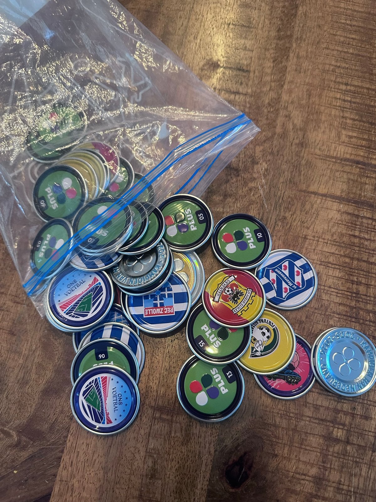 Cluppies van de Plus - Zakje vol voetbalplaatjes, Verzamelen, Ophalen of Verzenden, Zo goed als nieuw, Overige binnenlandse clubs