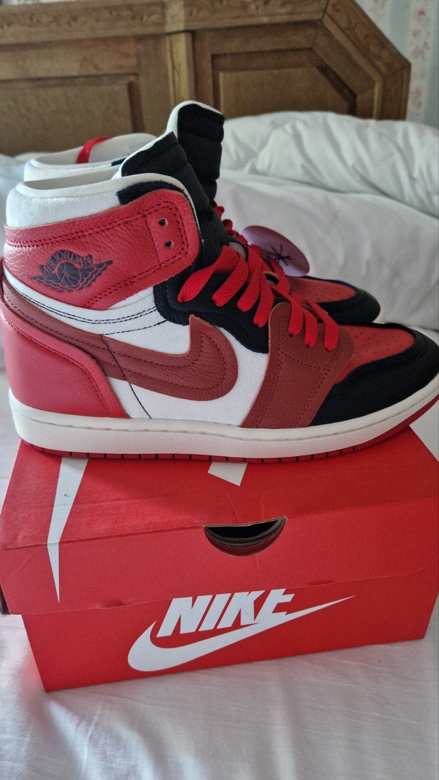 Nieuwe Nike Air Jordan - Maat 40, Ophalen of Verzenden, Nieuw, Overige kleuren