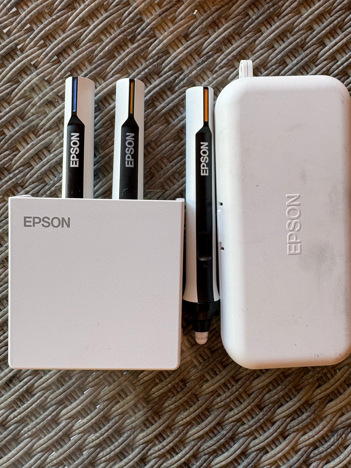 Epson Easy Interactive Pen ELPPN05 - Set van 2, Ophalen of Verzenden, Gebruikt, Overige technologieën, Overige resoluties