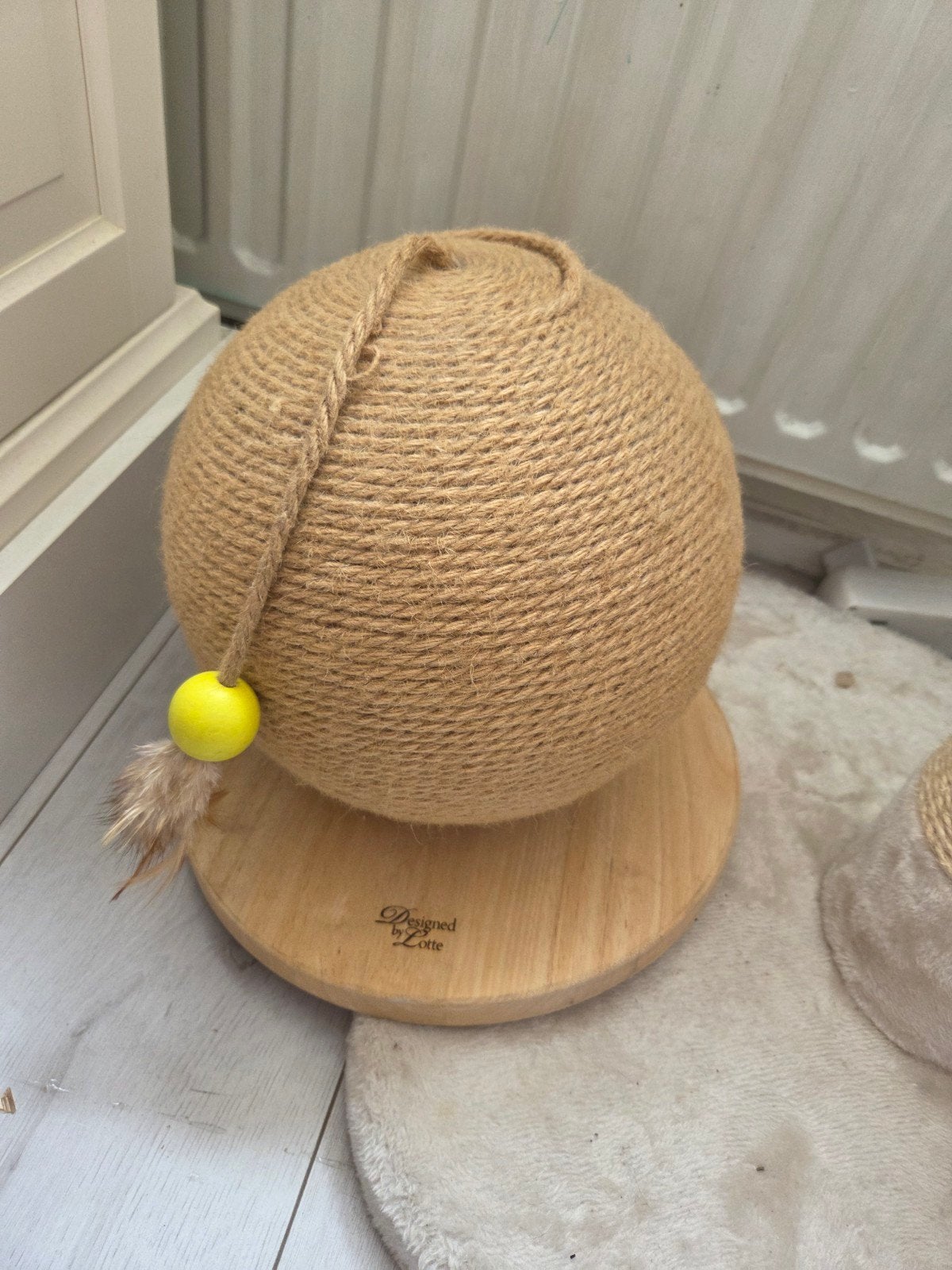 Krabpaal-bol Design by Lotte, Ophalen, Zo goed als nieuw, Krabmeubel-onderdelen