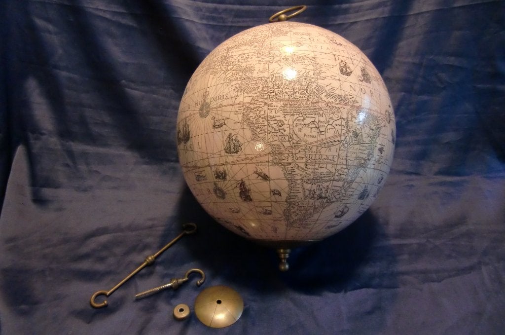 Wereldbol hangend 32cm, Ophalen of Verzenden, Gebruikt