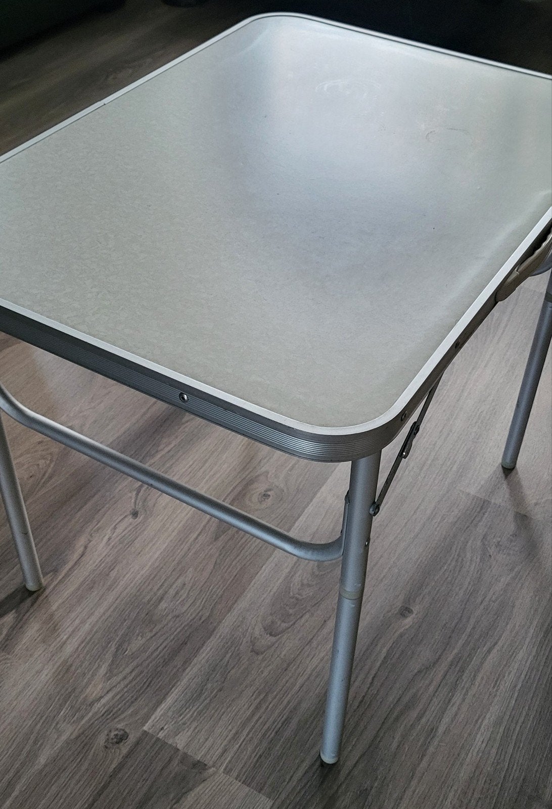 Lichtgewicht campingtafel 75x54x58 cm, Ophalen, Gebruikt, Campingtafel