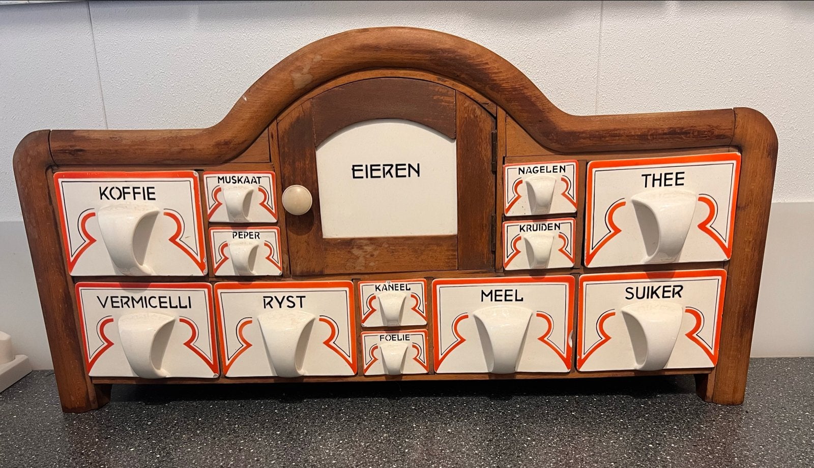 Vintage kruidenrek met porseleinen lades, Ophalen