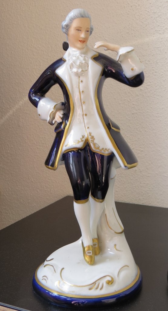 Rococo Dansende Man ROYAL DUX BOHEMEN 3793 Porselein, Ophalen of Verzenden, Zo goed als nieuw, Mens