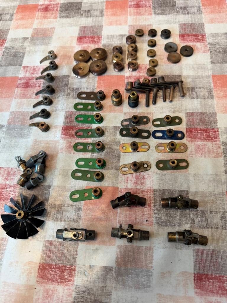 Meccano diverse onderdelen, Ophalen of Verzenden, Zo goed als nieuw, Groter dan 1:32