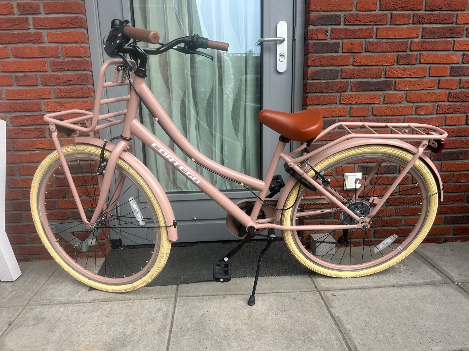 Mooie meisjes fiets transport model 26 inch IZGS, Fietsen en Brommers, Fietsen | Meisjes, Ophalen, Zo goed als nieuw, 26 inch of meer