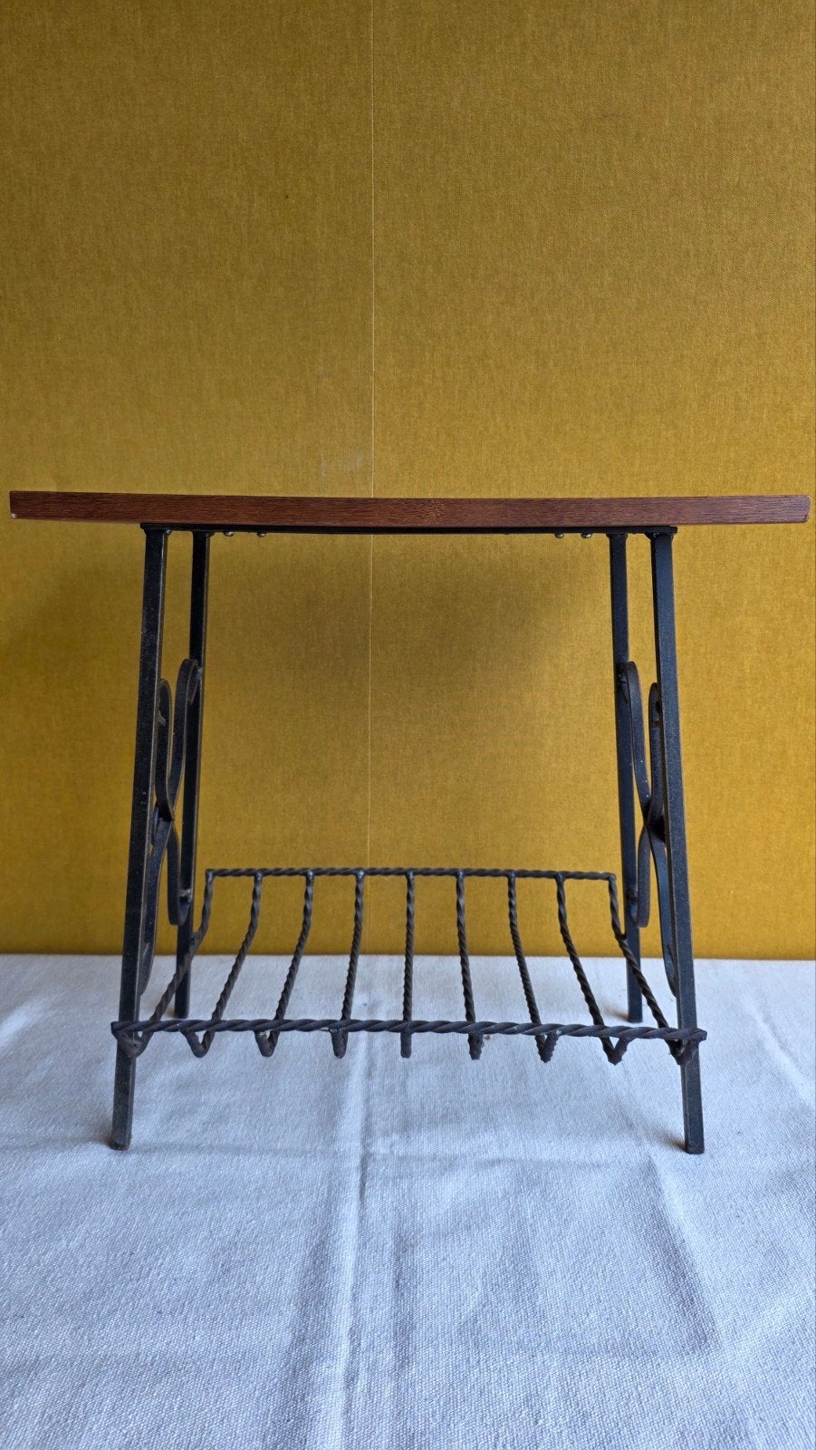 Vintage Lectuurtafel Jaren '70 - Smeedijzer & Hout, Gebruikt, Vintage, Ophalen of Verzenden, Hout