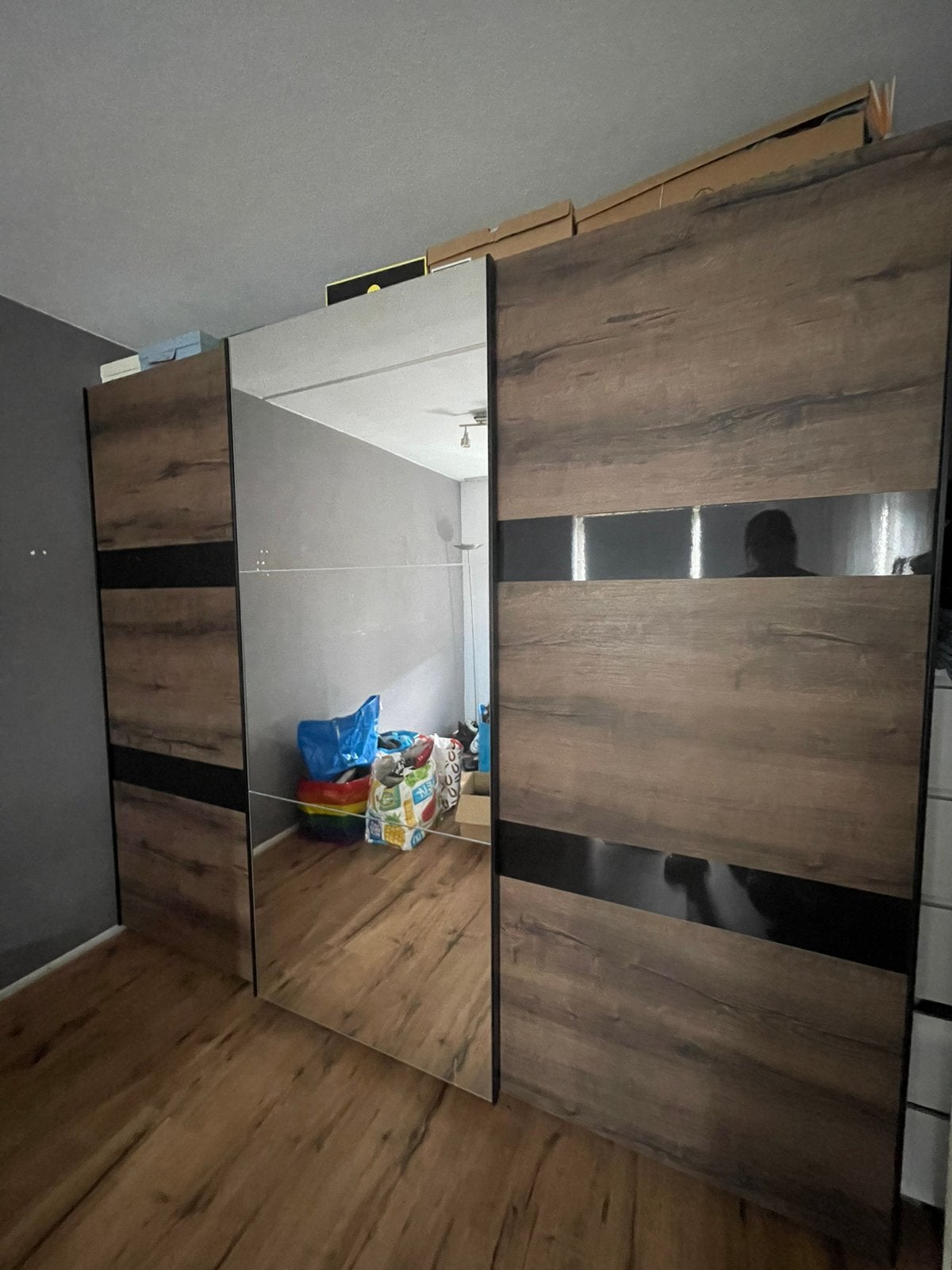 Grote kledingkast 215x250x68,5, Ophalen, Overige materialen, 200 cm of meer, 200 cm of meer