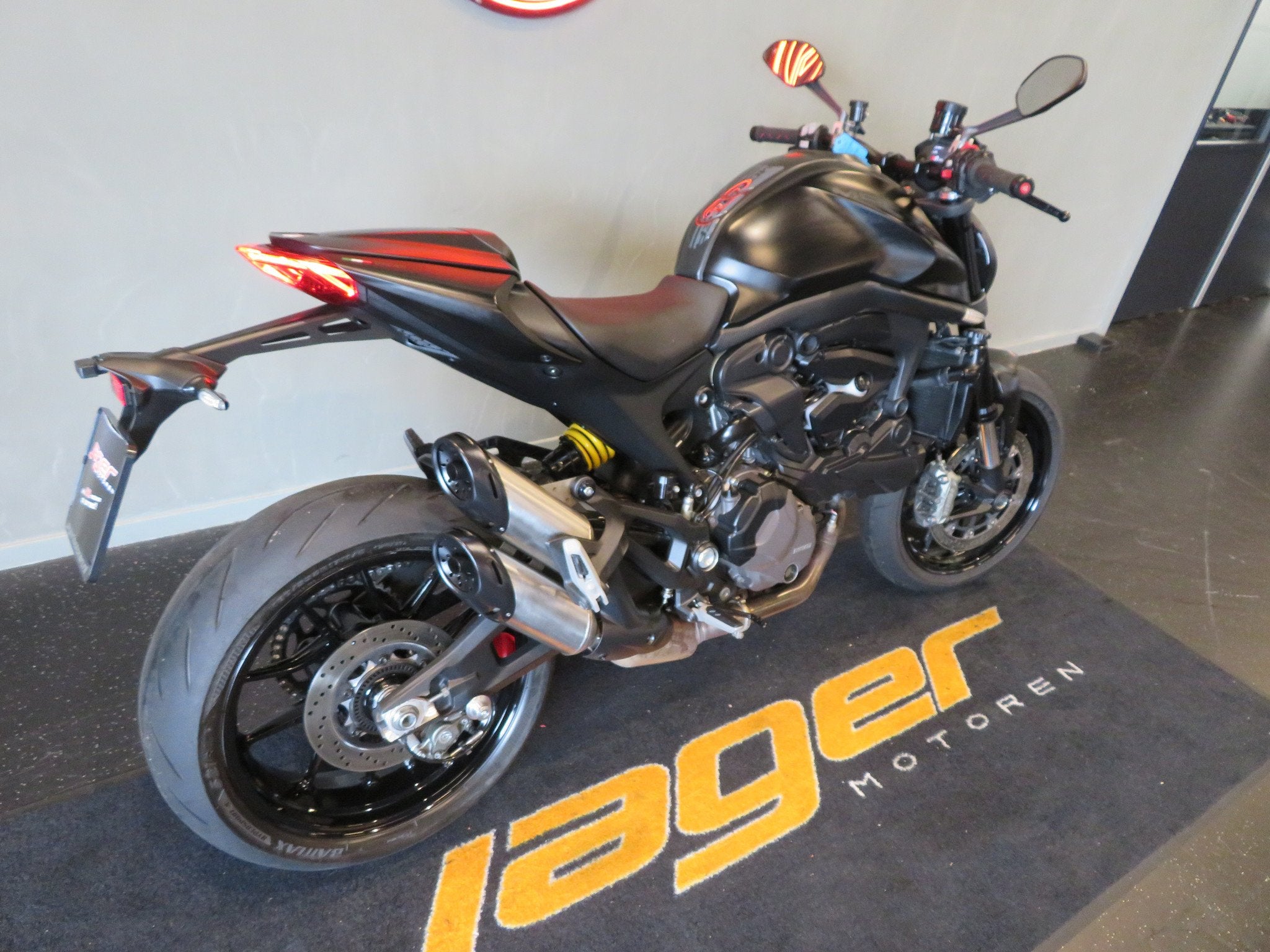 Ducati Monster 950 + 937 ZEER STRAK!, 950 cc, Bedrijf, Naked bike
