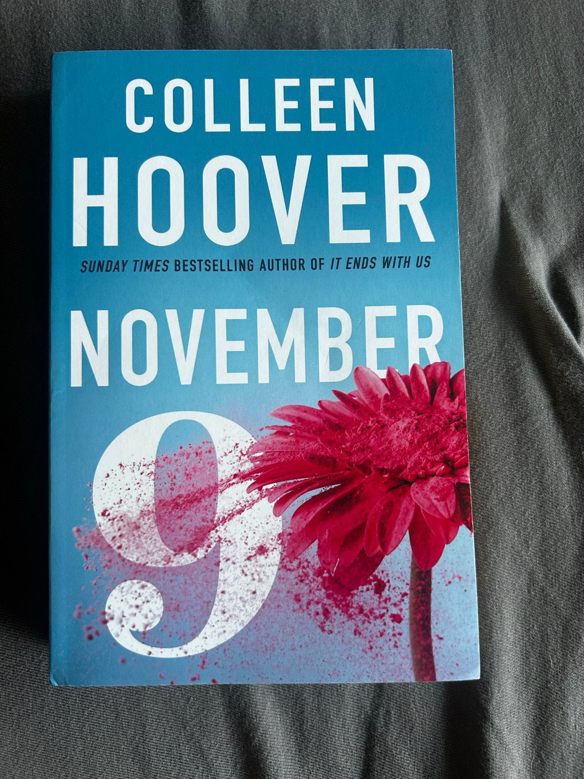 November 9 - Colleen Hoover, Ophalen of Verzenden, Nieuw, Europa overig