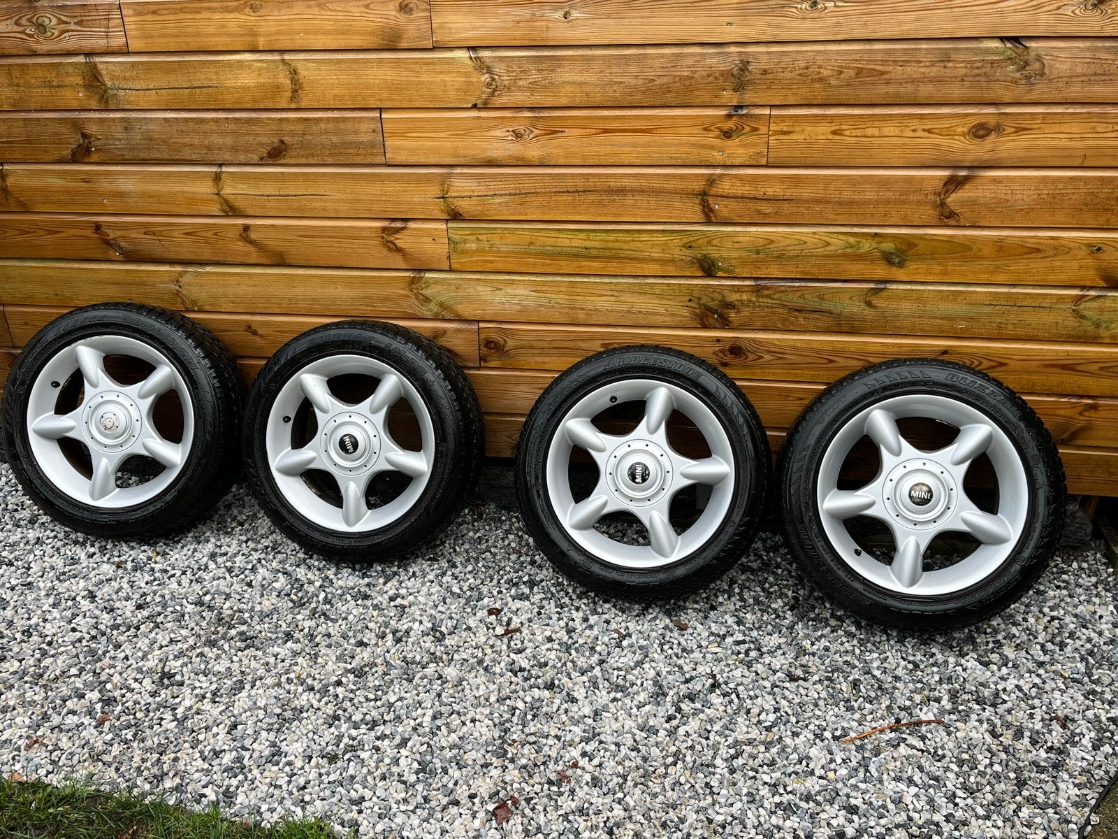 Mini Cooper winterbanden met velgen 16 inch, Auto-onderdelen, Ophalen, Gebruikt, 16 inch, Banden en Velgen