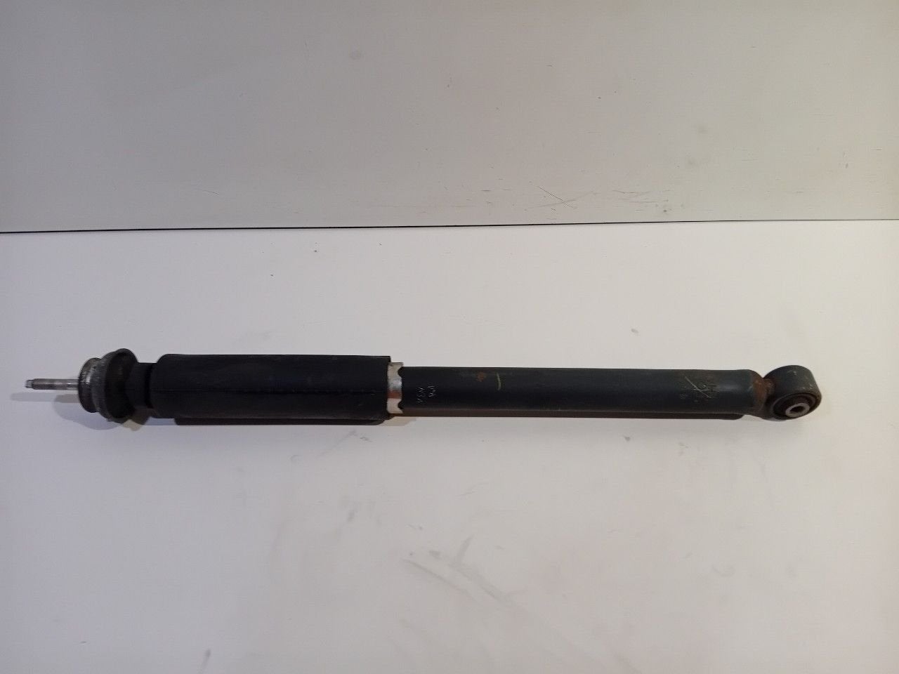 Schokbreker rechts achter Mitsubishi Space Star, Onderdelen@venauto.nl, Van der Ven Autorecycling B.V., Gebruikt, Ettenseweg 76, 4706 PB Roosendaal, The Netherlands