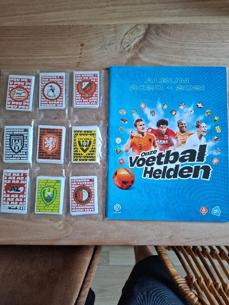 Voetbal verzamelalbum AH 2020-2021, Ophalen of Verzenden, Zo goed als nieuw, Overige binnenlandse clubs, Boek of Tijdschrift