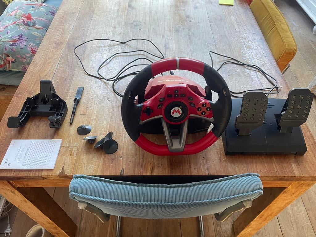 Hori Mario Kart Racingwheel pro deluxe, Ophalen, Zo goed als nieuw, Switch, Overige controllers