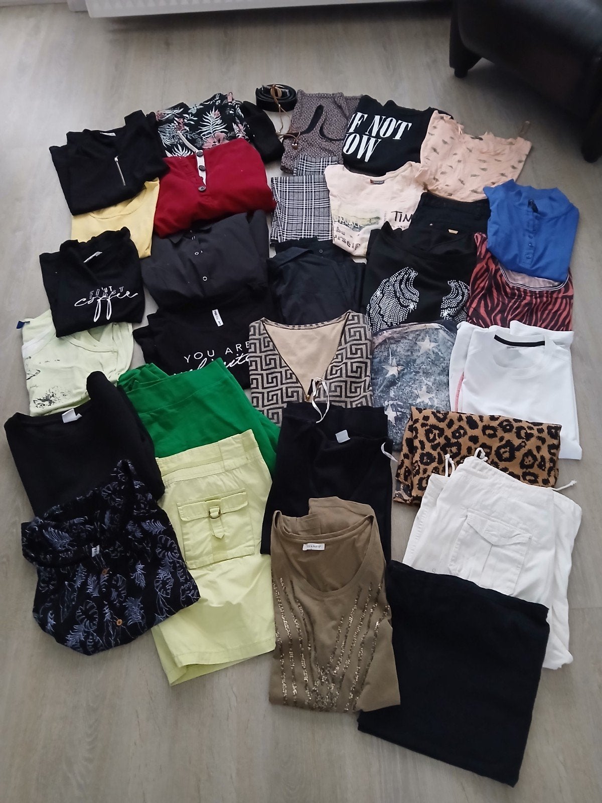 Groot kledingpakket dames XXL 37 stuks - Diverse stijlen en, Diverse merken, Ophalen of Verzenden, Gedragen
