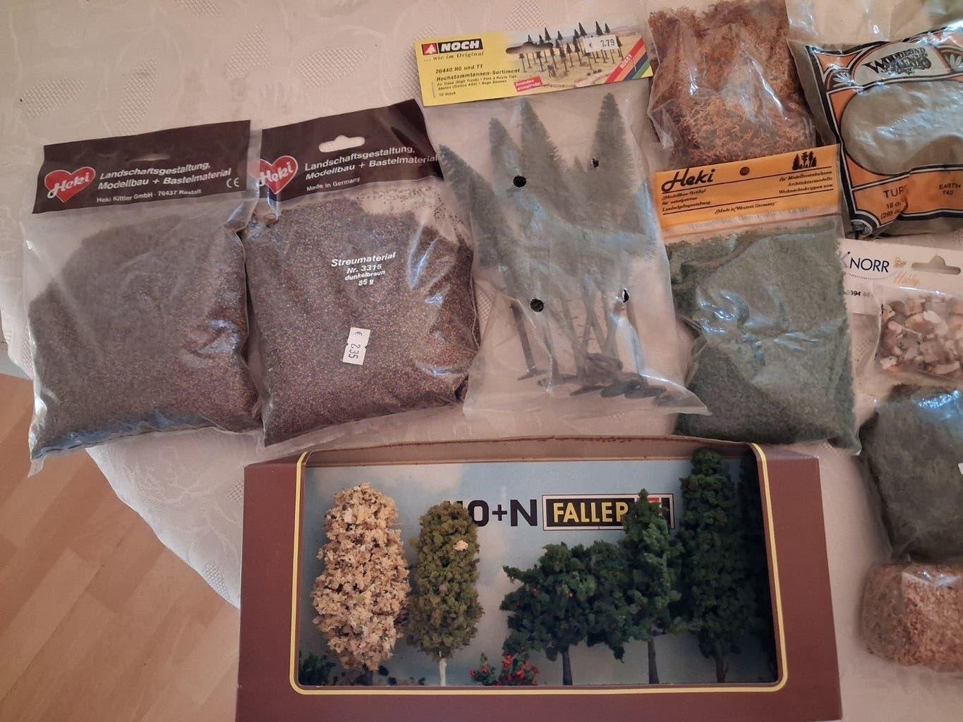 Uitgebreid decoratiepakket voor modelspoorbaan, Hobby en Vrije tijd, Ophalen of Verzenden, Zo goed als nieuw, 1:50 tot 1:144