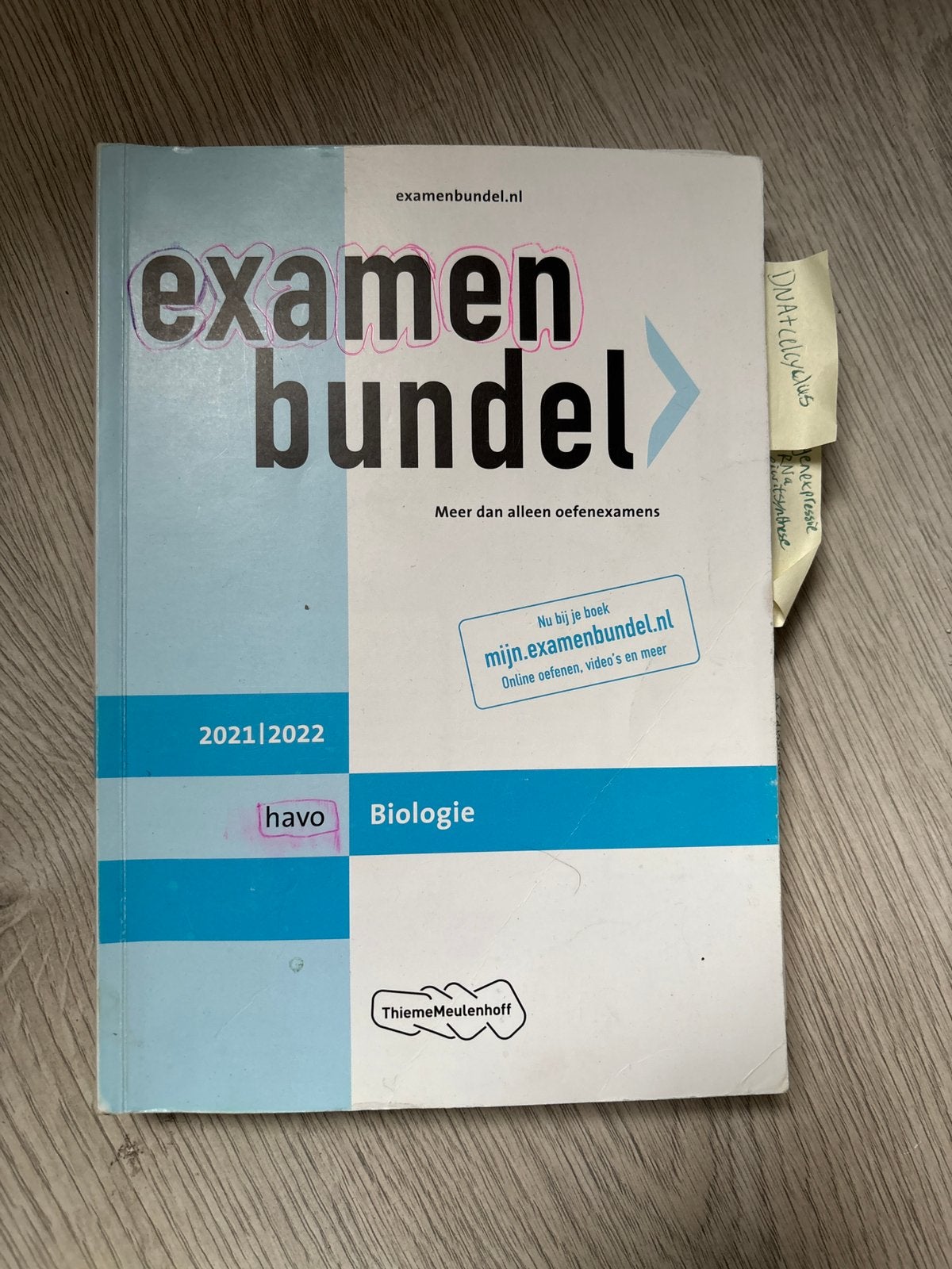 Examen bundel havo biologie, Boeken, Ophalen of Verzenden, Gelezen, HAVO, Biologie