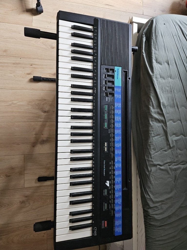 Casio CT-615 ToneBank keyboard met standaard en adapter, Ophalen, Casio, Met standaard, 61 toetsen