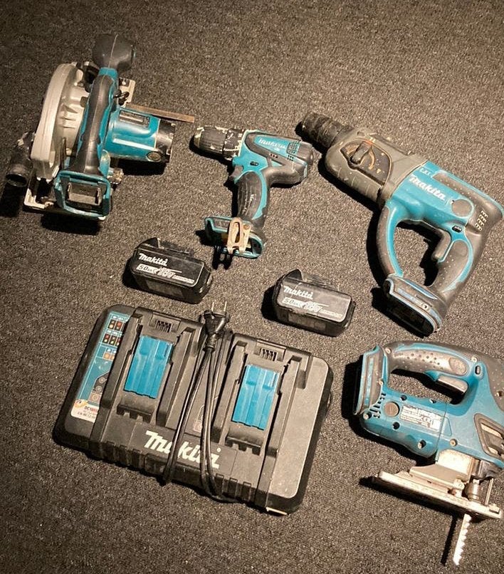 Makita gereedschap 18v, Doe-het-zelf en Verbouw, Ophalen, Zo goed als nieuw, Boor- en Schroefmachine