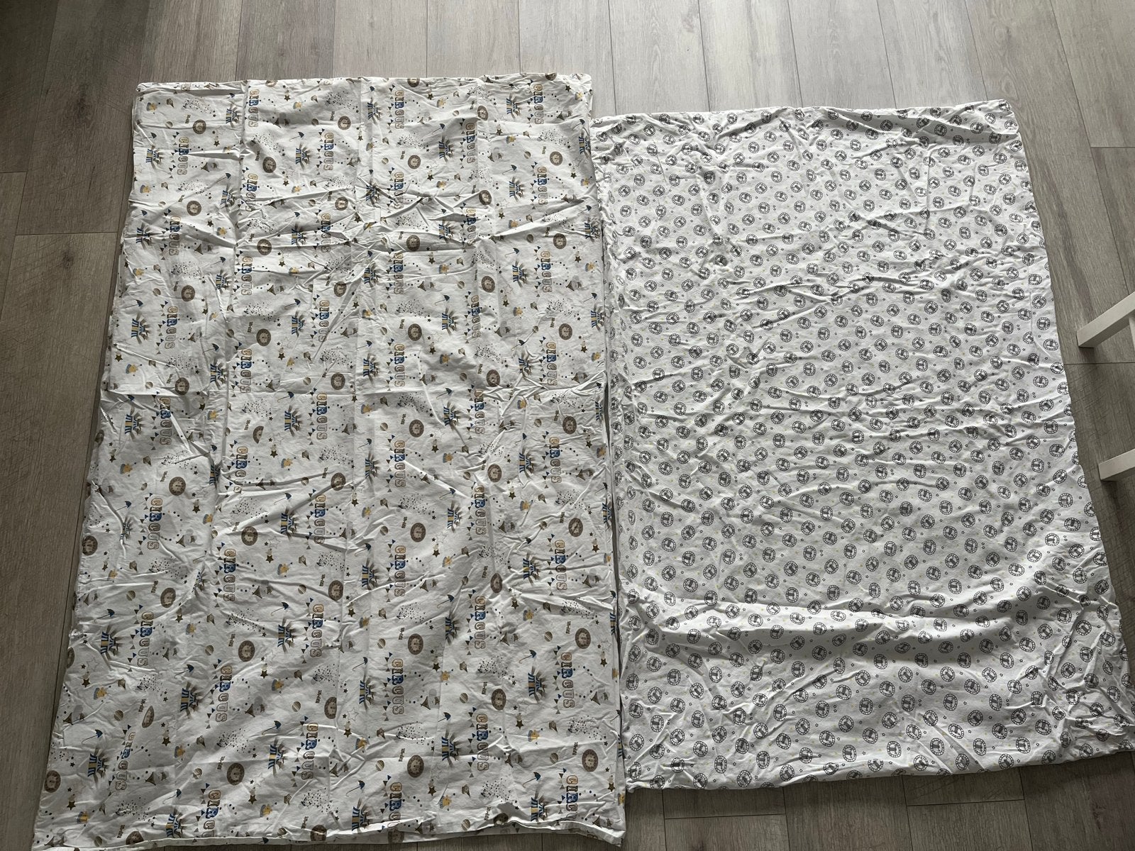 2x Dekbedovertrek 90x125/130 cm, Dekbedovertrek, Katoen, Ophalen of Verzenden, Zo goed als nieuw