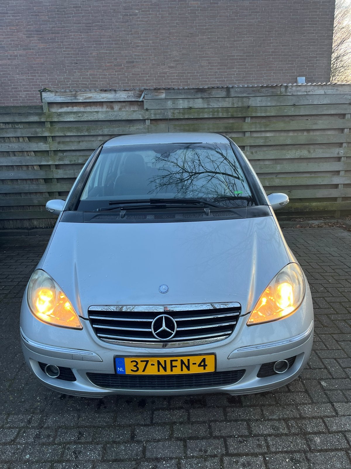 Mercedes-Benz A-Klasse 1.7 A170 5DRS 2005 Grijs, 15 km/l, 4 cilinders, 400 kg, Leder en Stof