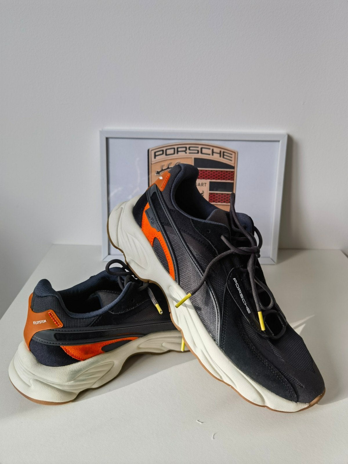 Origineel porsche design sport schoenen bij puma Maat : 42, Ophalen of Verzenden, Zo goed als nieuw, Porsche x puma, Sportschoenen