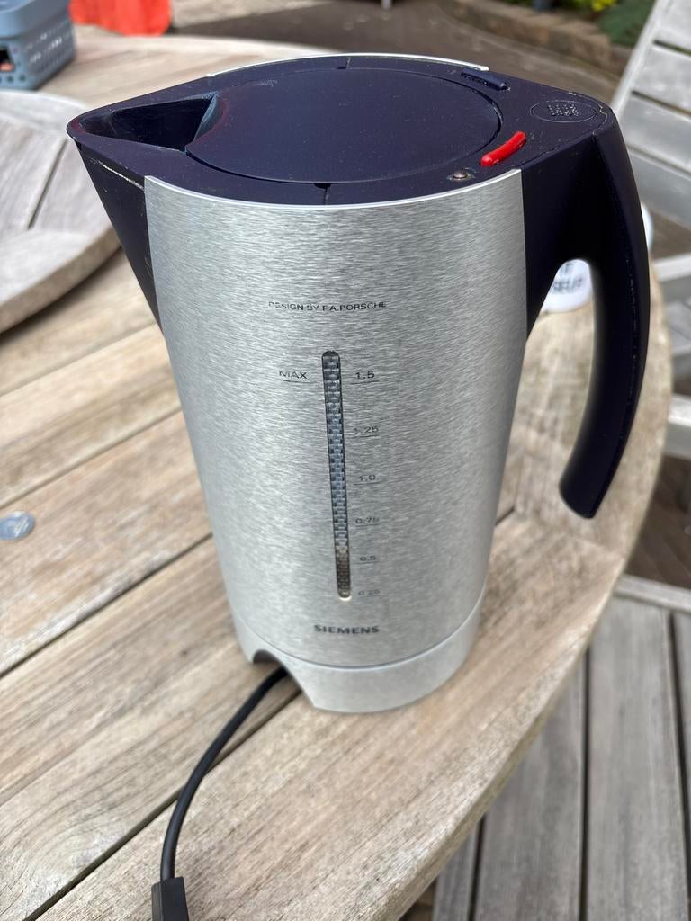 Siemens waterkoker - Design by F.A. Porsche, Witgoed en Apparatuur, 1 tot 2 liter, Ophalen, Gebruikt, Rvs