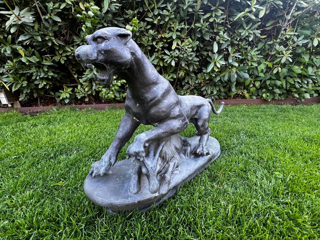 Groot Bronzen beeld. Decoratie en-/ of tuin., Ophalen, Zo goed als nieuw, Overige materialen