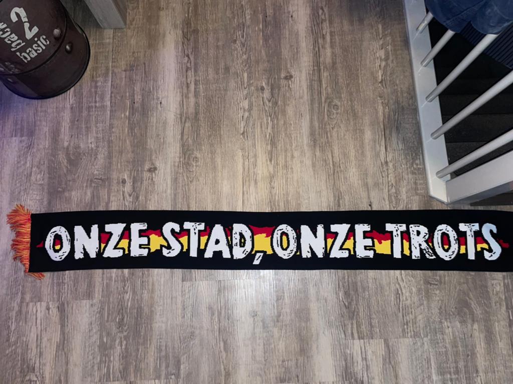 Go Ahead Eagles Sjaal onze stad onze trots, Verzamelen, Sportartikelen en Voetbal, Ophalen of Verzenden, Zo goed als nieuw, Overige binnenlandse clubs