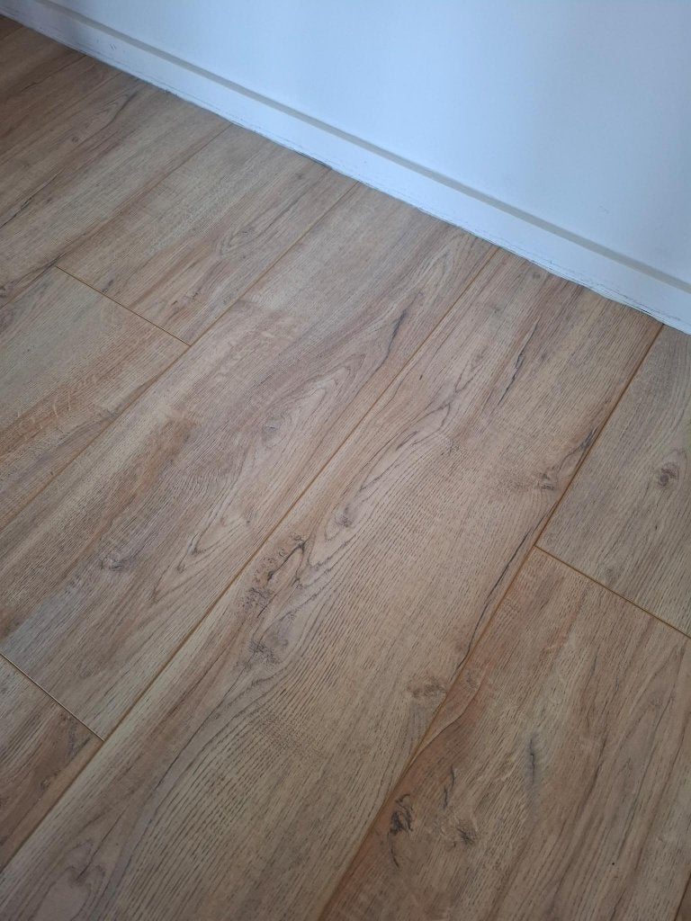 5 pakken laminaat ( 12,5 km2), Ophalen, 50 tot 150 cm, Nieuw, 10 m² of meer