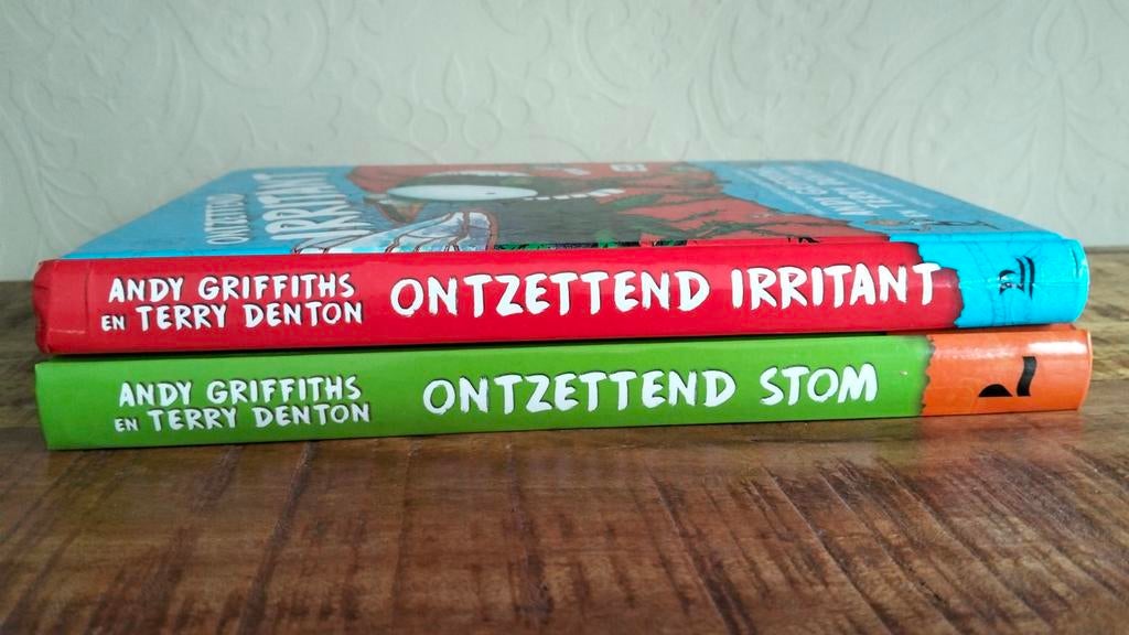 Ontzettend Irritant & Ontzettend Stom - Andy Griffiths, Boeken, Ophalen of Verzenden, Zo goed als nieuw, Andy Griffiths, Fictie algemeen
