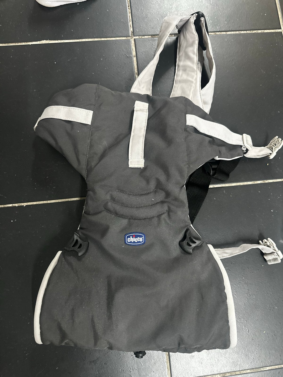 Chicco Draagzak - Grijs - Comfortabel en Veilig, Gebruikt, Buik of Rug, Ophalen of Verzenden, Chicco