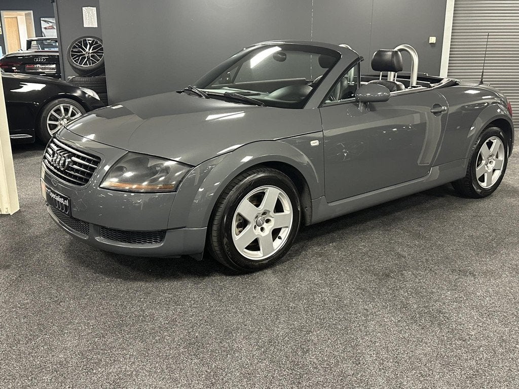 Audi TT Roadster 1.8 5V Turbo 180PK NL Auto Nimbusgrijs, Voorwielaandrijving, TT, Gebruikt, Zwart