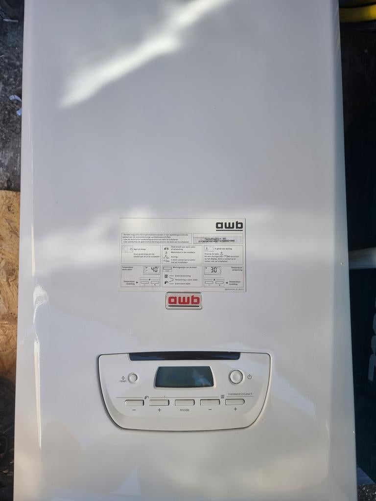 Cv ketel AWB cw4, Ophalen, Gebruikt, Geiser, Minder dan 20 liter