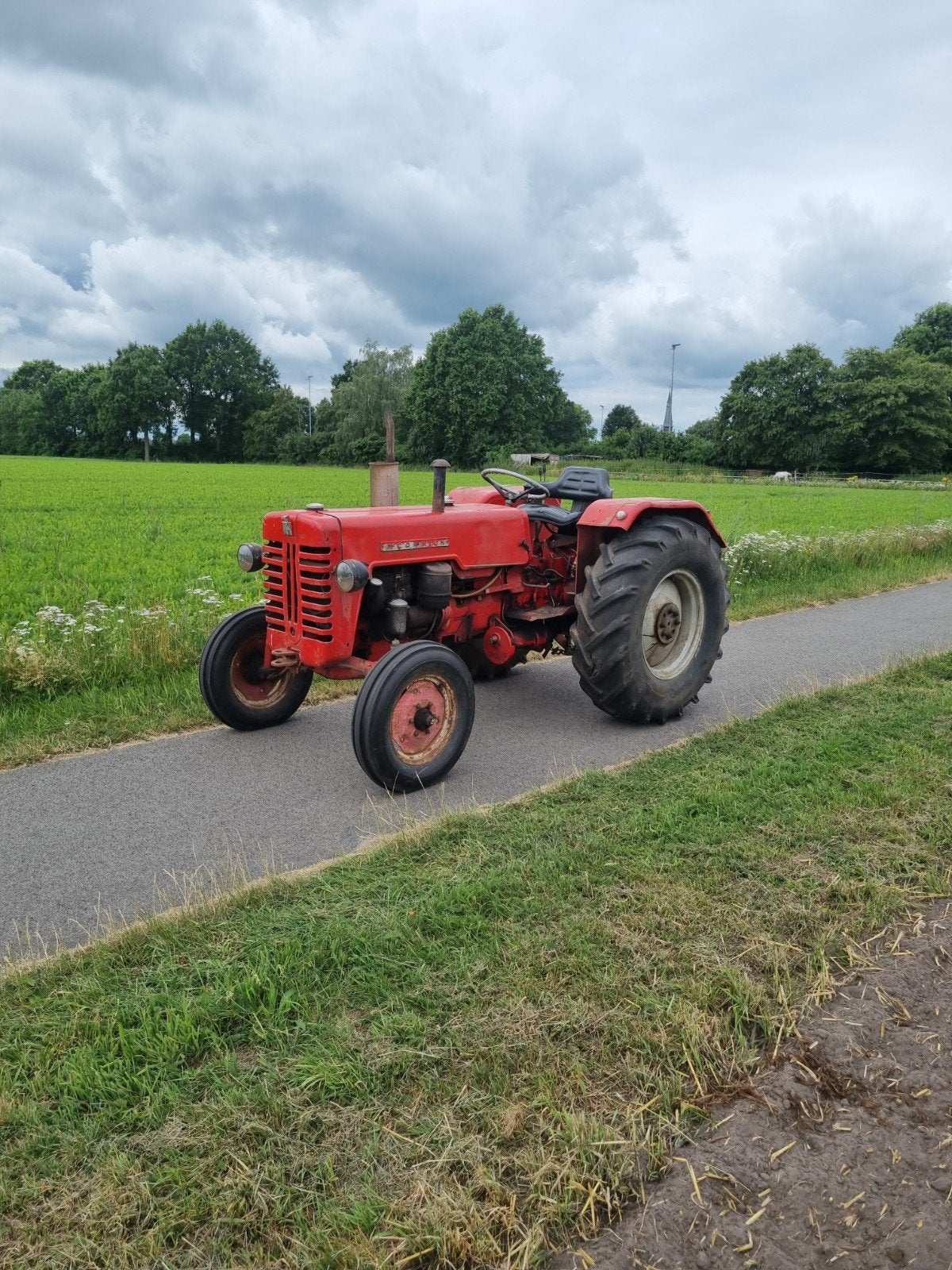 Mc Cormick D432 Tractor, Ophalen, Gebruikt, McCormick