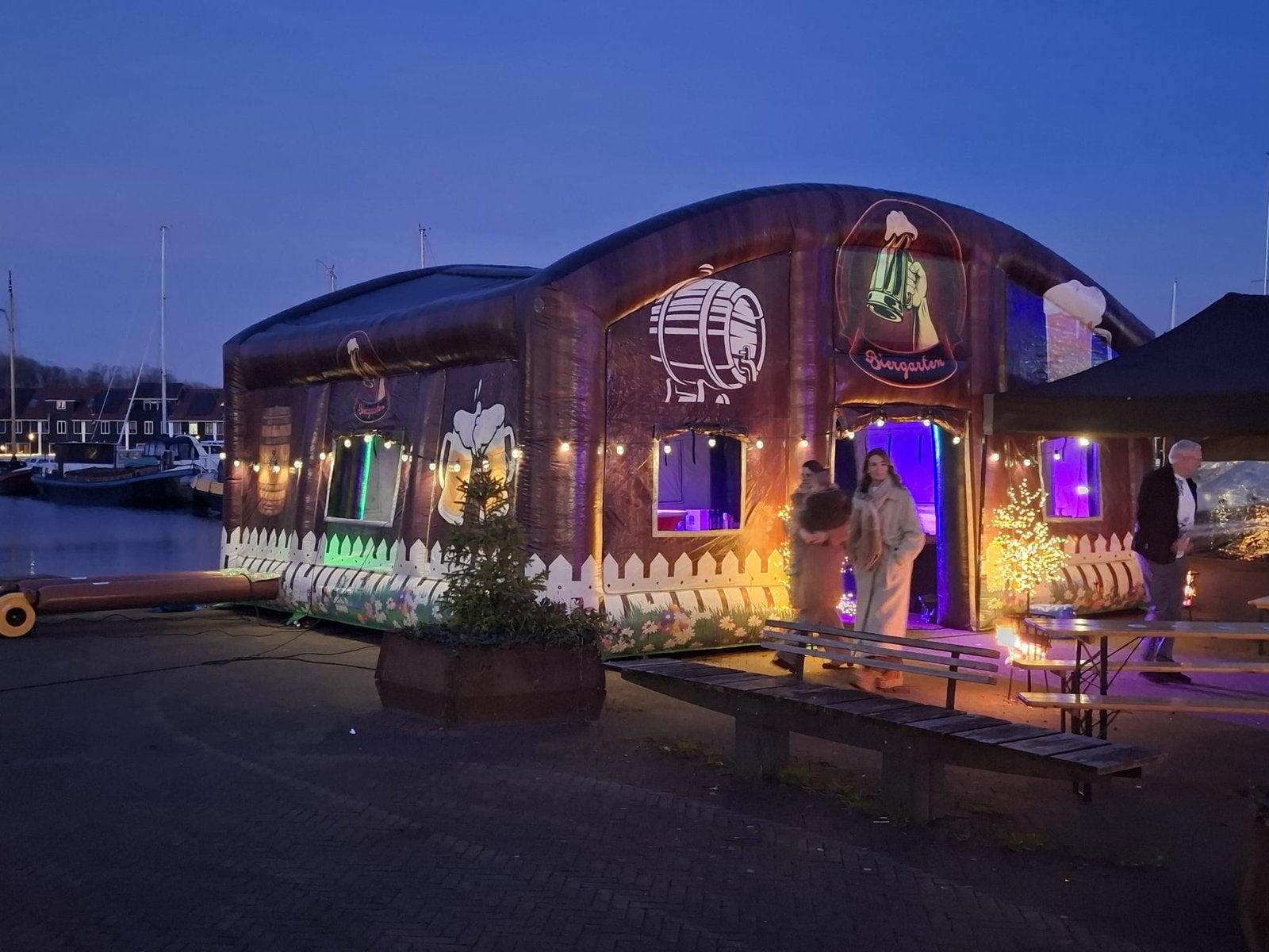 Te huur biergarten / kroeg opblaasbaar 8x8, Ophalen, Nieuw, Verjaardag