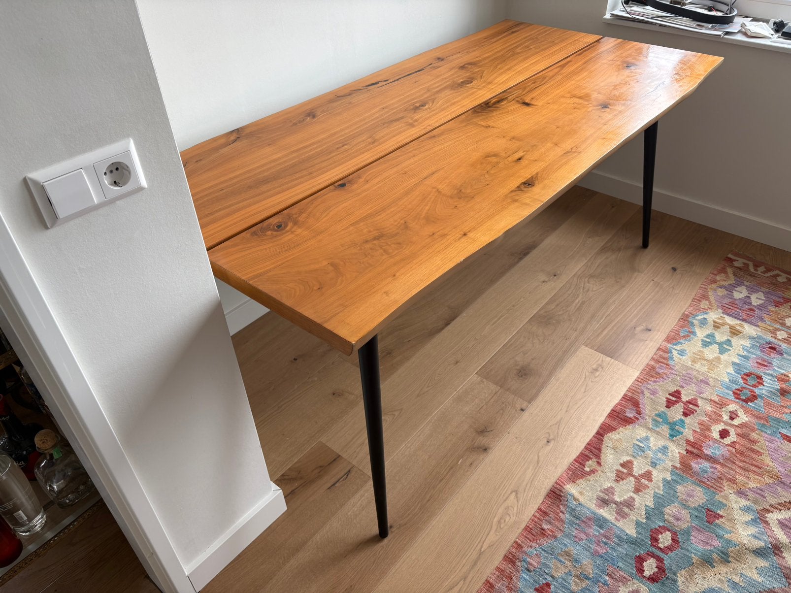 Dutchbone Tafel, Ophalen, 50 tot 100 cm, Zo goed als nieuw, 150 tot 200 cm