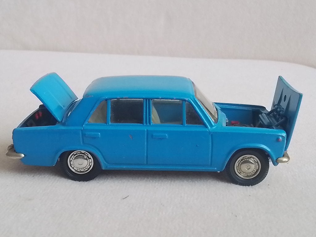 Vaz 2101 Lada 1200 Sedan A9 Novoexport made in ussr, Ophalen of Verzenden, Gebruikt, Auto, Overige merken