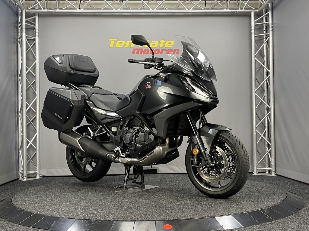 Honda NT 1100 DCT, Bedrijf, Meer dan 35 kW, Toermotor, Traction Control