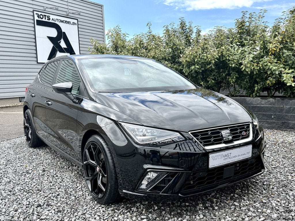 SEAT Ibiza 1.5 TSI EVO FR 150PK Led|Nav|Camera|Carplay Zwart, Auto's, Seat, Voorwielaandrijving, Stof, Huisgarantie, 4 cilinders