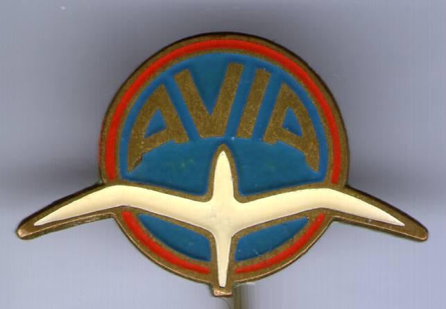 AVIA email op koper auto speldje ( X_151 ), Verzamelen, Speldjes, Pins en Buttons, Verzenden, Zo goed als nieuw, Transport, Speldje of Pin
