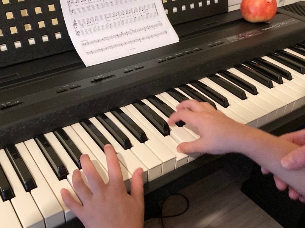Pianoles voor kinderen, Privéles, Toetsinstrumenten