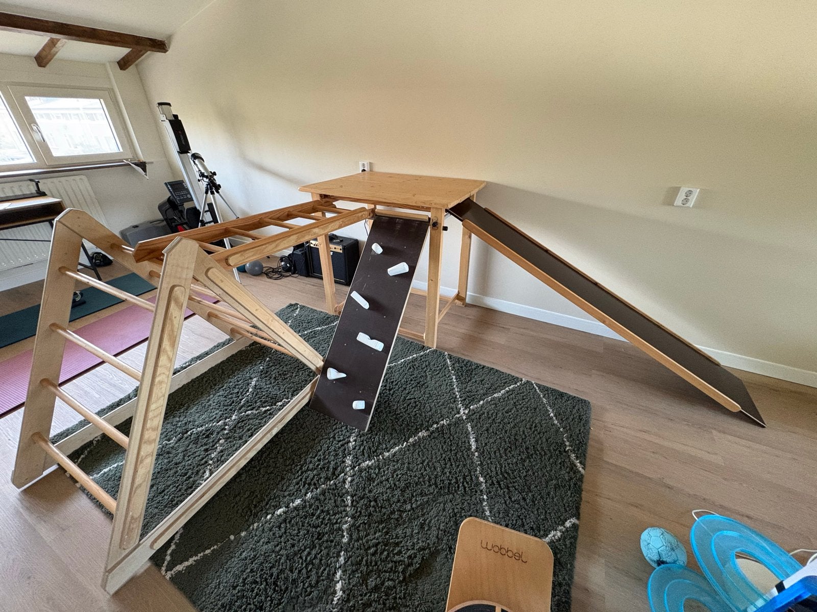 Houten Klimtoestel met Glijbaan en Klimtafel voor Kinderen, Ophalen, Gebruikt