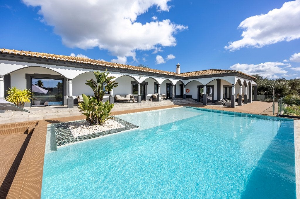 Prachtige vila Albufeira laatste plekjes, 4 of meer slaapkamers, 16 personen, Algarve, Landelijk